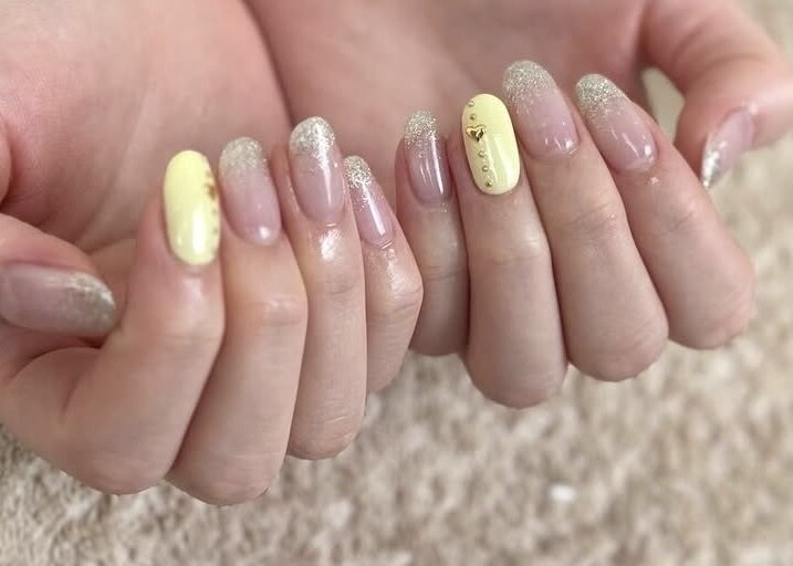 【シンプル/オフ/ケア付】選べるデザイン2本付『シェル』コース￥4,190