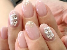 トリート アイラッシュアンドネイルサロン(treat eyelash&nail salon)の雰囲気（ストーンやパーツをセンス良くアレンジ【ビジューnail】苦楽園）