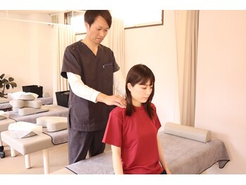 リノ整体院の写真/【バキバキしないオーダーメイド整体¥2500】国家資格保有者のみ在籍♪不調を手放しストレスフリーな毎日に!