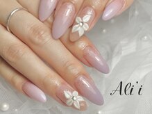 アリィ(Ali'i)/summerフラワーネイル