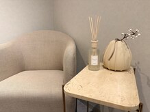 アイブロウサロン バイ エクリュ(eyebrow salon by ecru)の雰囲気（落ち着いた店内でゆったりとお過ごしください♪）