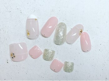 フェリシアネイル(FERECIA nail)/上:¥8980/下:¥8980