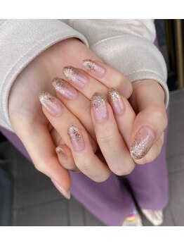 白べぇーっ 本店 湊町店/☆ラメグラデーションネイル☆