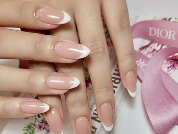 エンジェルビューティー 上野(Angel Beauty)/ベース色にフレンチ