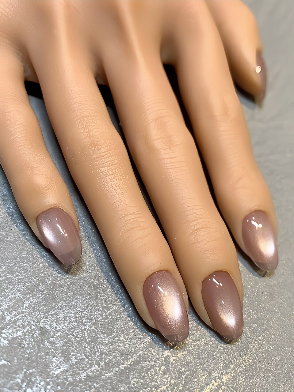 2025年-2026年冬トレンド】うるうるのネイルデザイン集｜人気順｜4