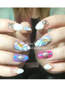 ノワール ネイルアンドスクール(Noire)/