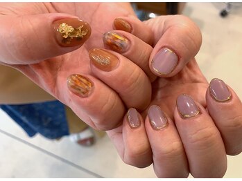 ベゼル(bezel.)/アシメニュアンスArt