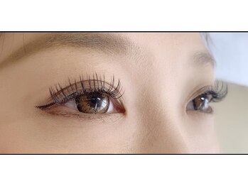 アンドリタ/マツエク：フラットラッシュ