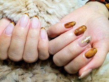 シュガーネイル(sugar nail)/べっ甲フレンチネイル