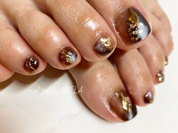 アネラ(ANELA)/ブラウンニュアンスネイル