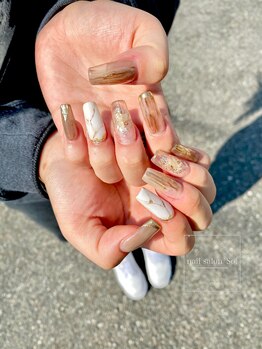 ネイルサロン ソル(Sol)/