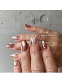 ルート12/チェック柄ネイル