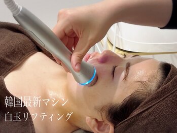 ワンモア(One MORE)の写真/驚きの韓国最新マシン導入！クリスティーナと組み合わせ、肌悩みをより的確にアプローチ☆