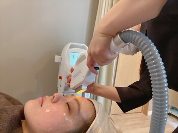 ラシェス ハスダ(luscious hasuda)/顔脱毛【光脱毛/美白】