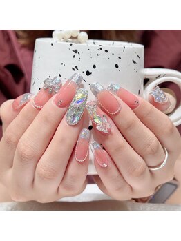 クイーンズビューティーサロン 歌舞伎町店(Queen's beauty salon)/チップ長さだしやりつけ放題