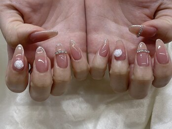 インザピンクリリー(in the pink LILY)/きれいめちゅるんバラネイル