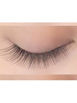 ボリュームのある目元にしたい