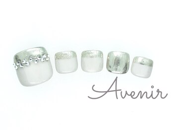 アヴィニール 表参道(Avenir)/グレージュミラーフットネイル