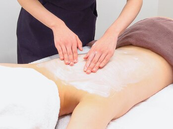 エムラボ 池袋店(M LABO)/お背中パック