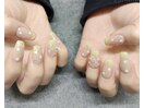 イエローフレンチネイル