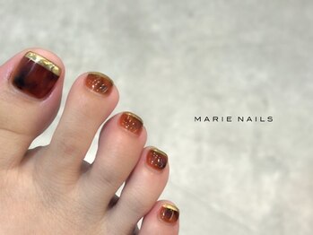 マリーネイルズ 心斎橋店(MARIE NAILS)の写真/★初回オフ無料!FOOT定額¥6600~!デザイン&爪の形もご提案!♪スタッフ全員1級資格有♪アフターケアも◎