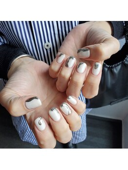 エムズネイル(M's nail)/うねうねミラー