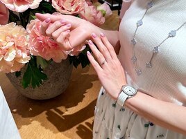 【ピンクグラデーションネイル】