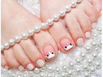 ディアネイルサロン 池袋(Di’a)の写真/ハンドネイルができない方もフットネイルで足元のオシャレを楽しめます♪ワンカラー¥5480～