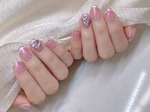 豊富なメニューで理想の指先を実現★