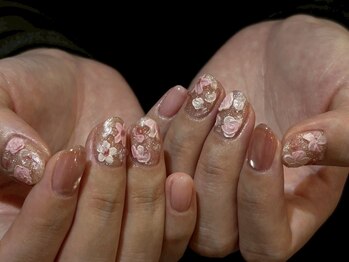 サトリネイルルーム(Satoril..nail room)の写真/最旬ファッションを彩るCUTEなデザイン多数ご用意!【more... art ¥7500~(オフ込・マッサージ付)】
