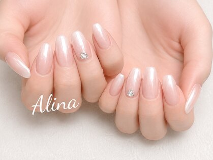 エリナ(Alina)の写真