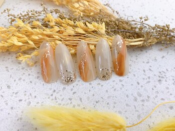 ネイルサロン&スクール ジーナ(GINA)/10月シンプルナチュラルカラー