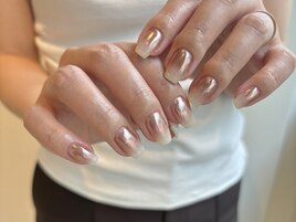 ミラーグラデーションネイル