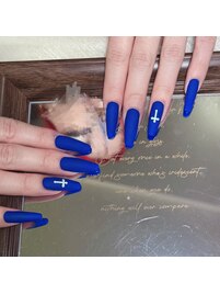 青い逆十字ネイル