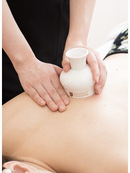 サロン ド アール(salon de R.)/【カッサドザギ・施術風景】