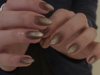 サンジュウヨン(34)/マグネットネイル パラジェル