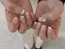 サンジュウヨン(34)/フレンチネイル　パラジェル