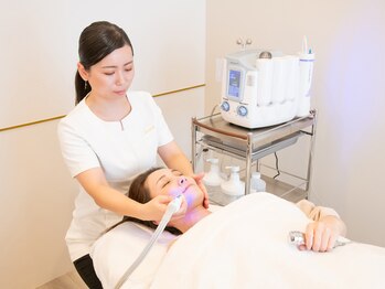 プラウド(Proud)/水光肌ハイドラフェイシャル