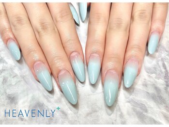 ヘブンリープラス＋ Luz湘南辻堂店/長さ出し グラデーション チップ