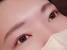 リズ(LiZ)/アイブロウとまつ毛パーマ