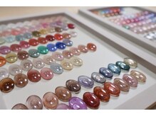 ハリリア(harilia)の雰囲気（くすみ系のカラーを中心に100色以上からお選びいただけます♪）