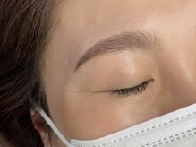 HBLハリウッドブロウリフト＋眉WAX 毛流れを整える☆