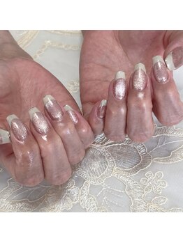 アーブル(Arbre)/マグネット×フレンチネイル