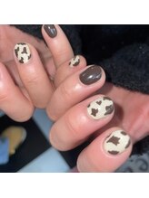 ナカタねいる/【ナカタリリカ】牛柄ネイル