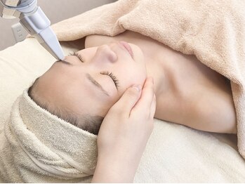 ライトウェーブ 松本村井本店の写真/【プロのクレンジング付◎顔脱毛】眉下の脱毛も丁寧施術&ゆったりメイクスペースも快適♪