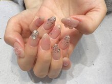 タイニーネイル(tiny nail)の雰囲気（持ち込みデザインネイルも♪）