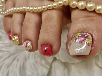 小川 シェル夏フットネイル Pg ネイルサロン ドゥ Nail Salon Doux のフォトギャラリー ホットペッパービューティー