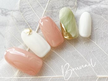 ネイルアンドアイラッシュ ボネール 銀座店(lash Bounail)/ニュアンス ミラー マット