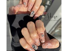 シエラ(Shera)/キラキラビジューネイル☆