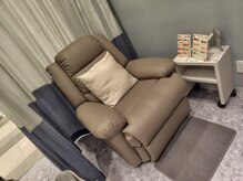ネイルクイック 新越谷店の雰囲気（半個室でリラックスできるフット席！希望の際はコメントに入力を）